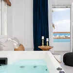 Margaret Luxury *